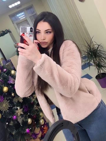 Алина